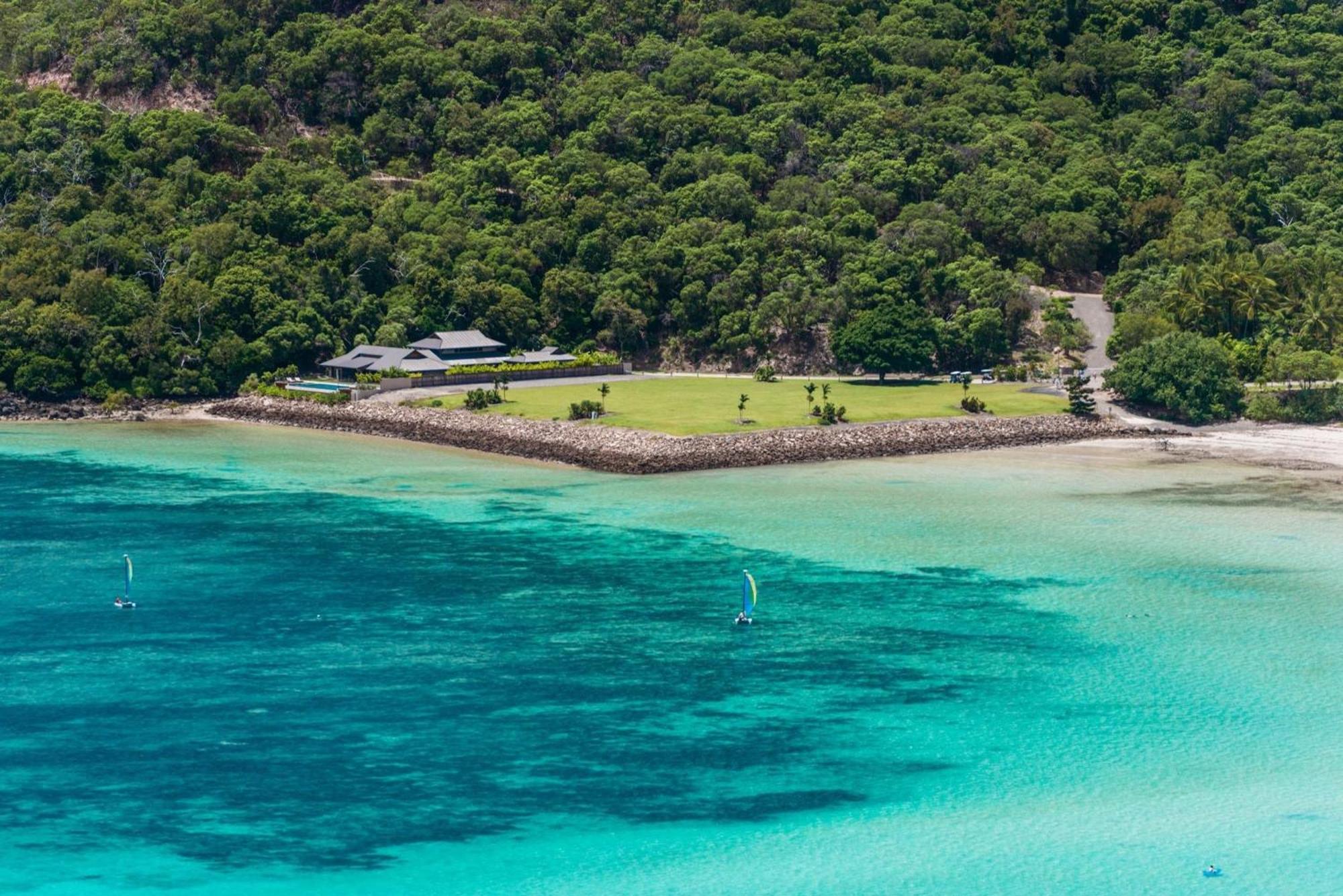 Beachfront Hamilton Island Exterior foto